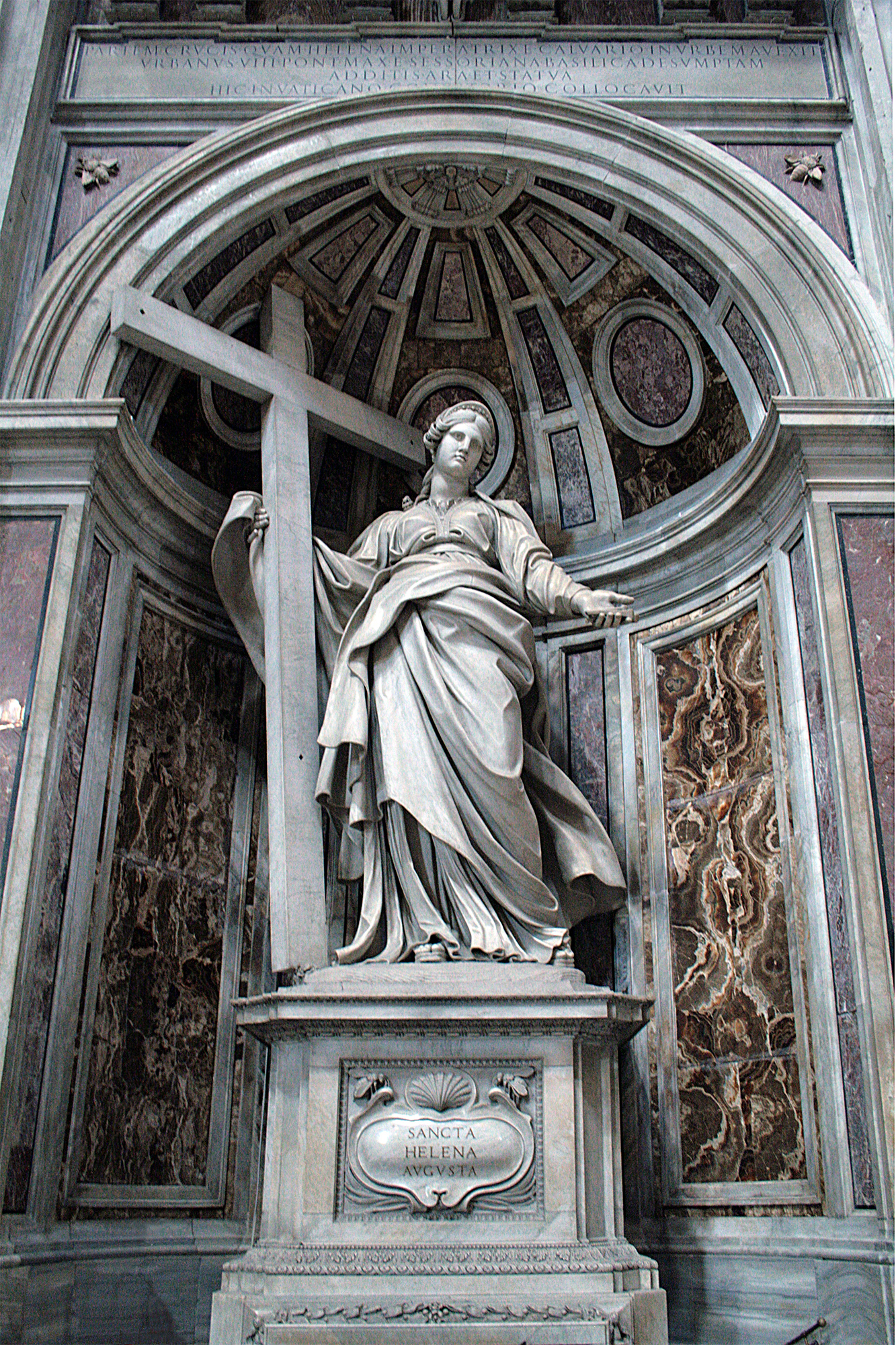 Statua di Sant’Elena