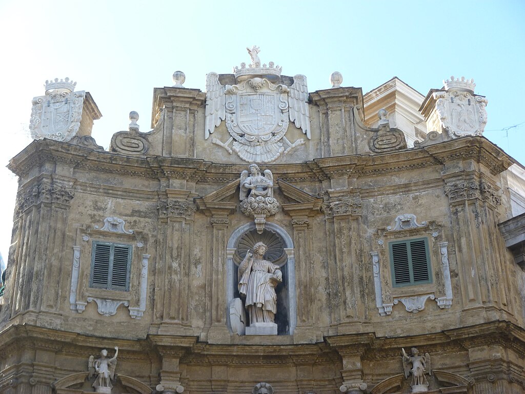 Statua di Santa Cristina