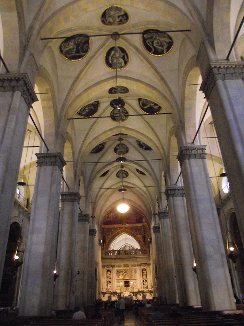 L'interno Basilica della Santa Casa