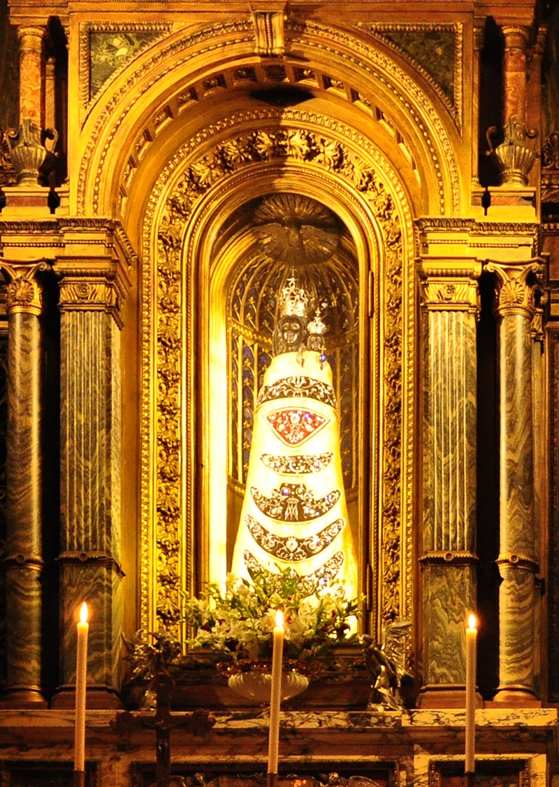 Statua Madonna Basilica della Santa Casa