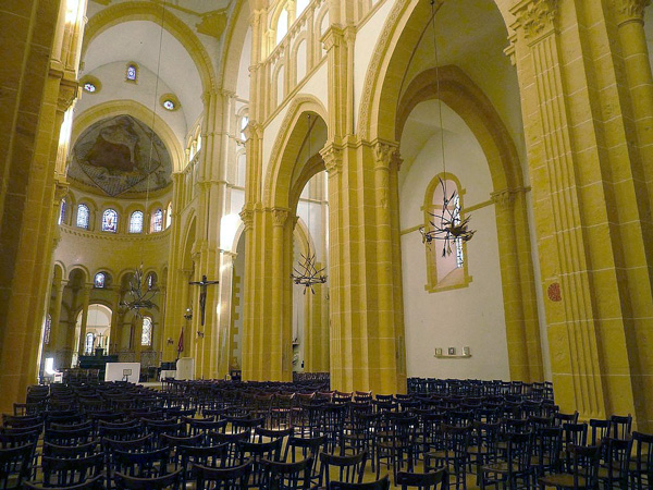 Navata Basilica del Sacro Cuore