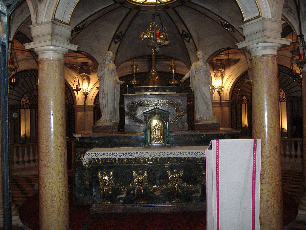 Sacri Vasi Cripta Basilica di Sant'Andrea